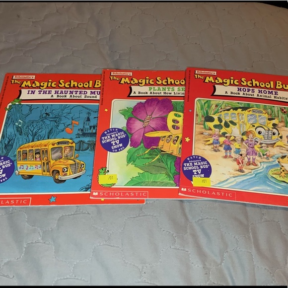 Other - The Magic School Bus Book Bundle 💛2 for 10💛